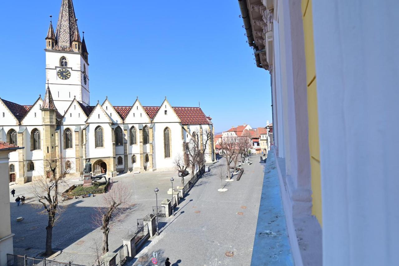Apartment Flh - Royal Sibiu